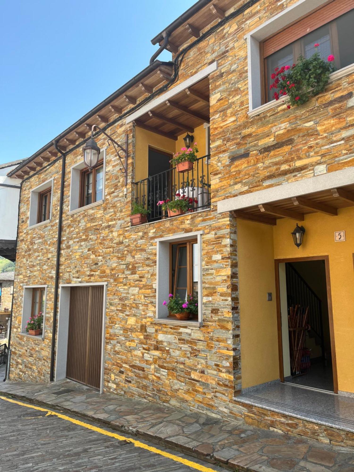 A Xanuca Apartment Taramundi Exterior photo